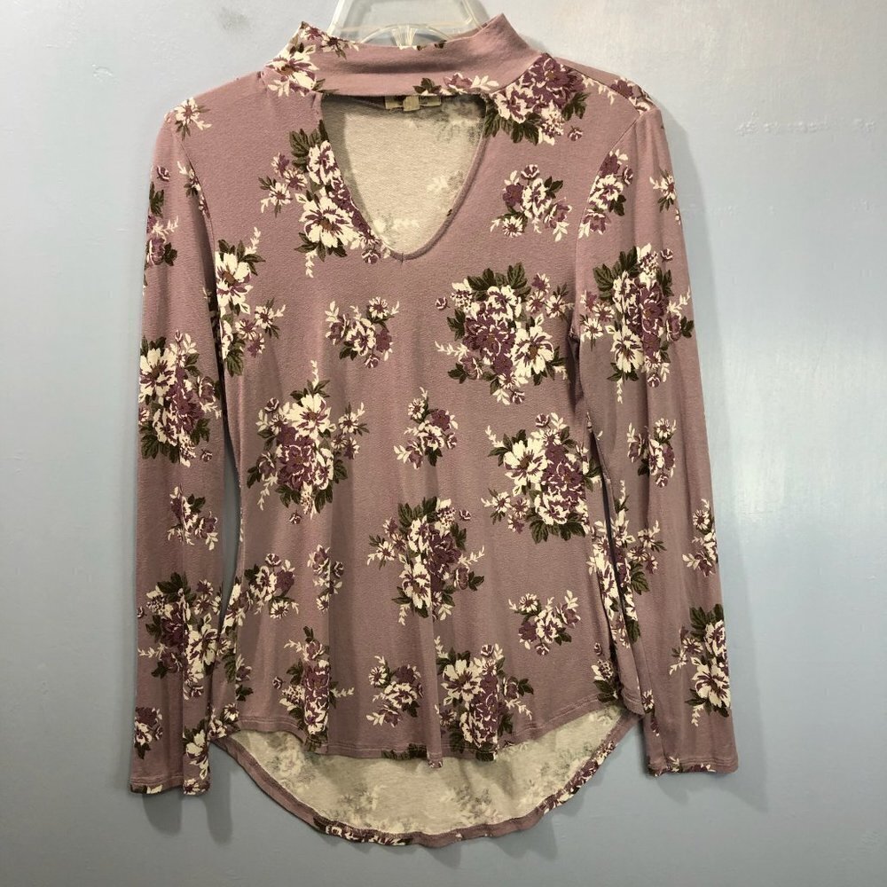 Ultra Flirt Floral Top Cut Out Neck